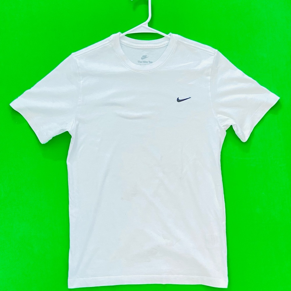 Nike shirt😎